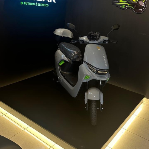 Scooter elétrica urbana premium