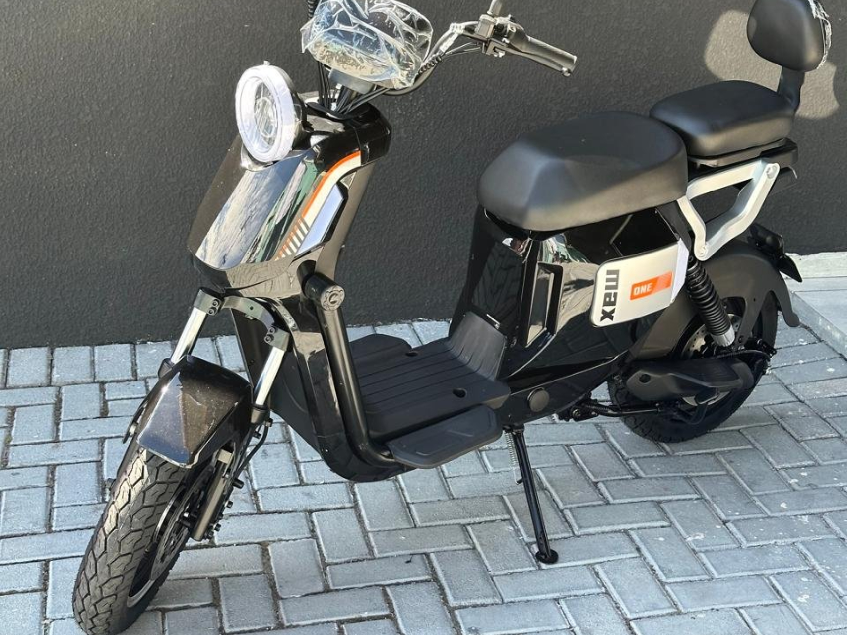 AUTOPROPELIDO ELET. U2-Max 1000W Preto