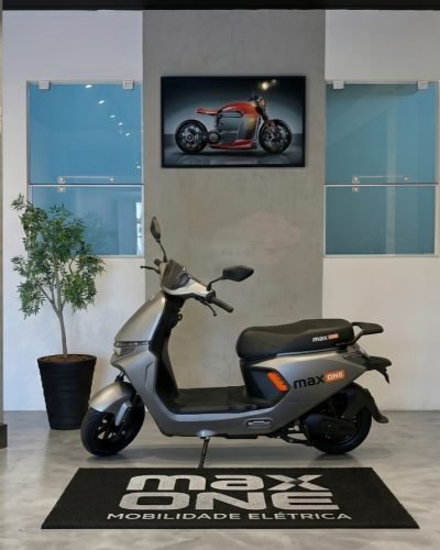 AUTOPROPELIDO ELET. U2-Max 1000W Cinza